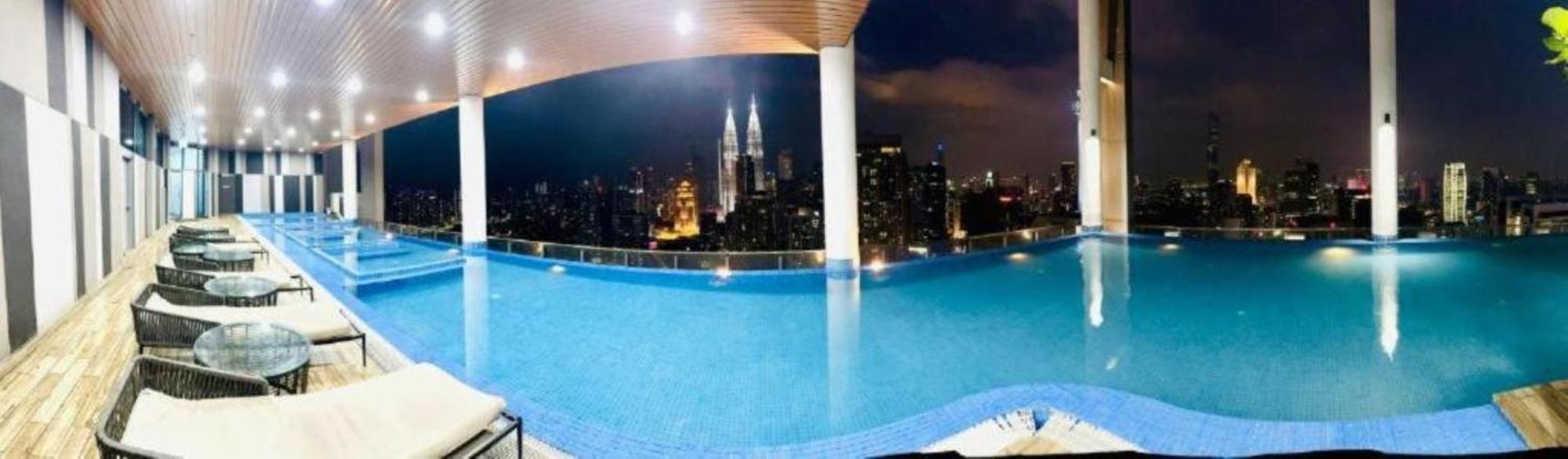 クアラルンプールThe Luxe Colony Klcc By Sky Poolアパートメント エクステリア 写真